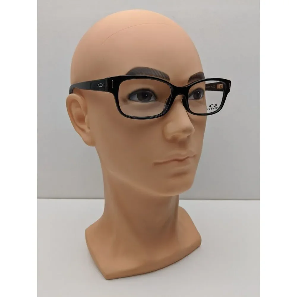 Oakley very good